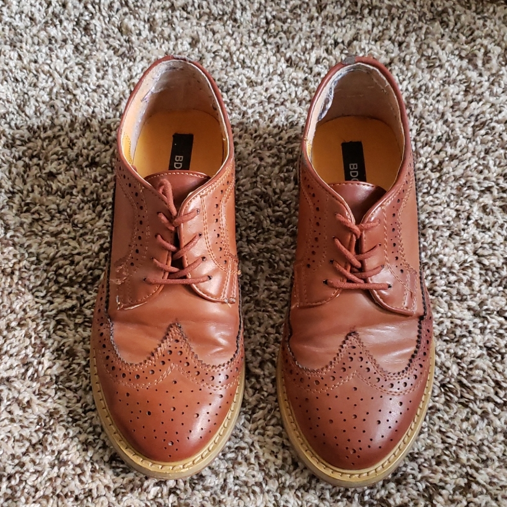 Brown oxford shoes